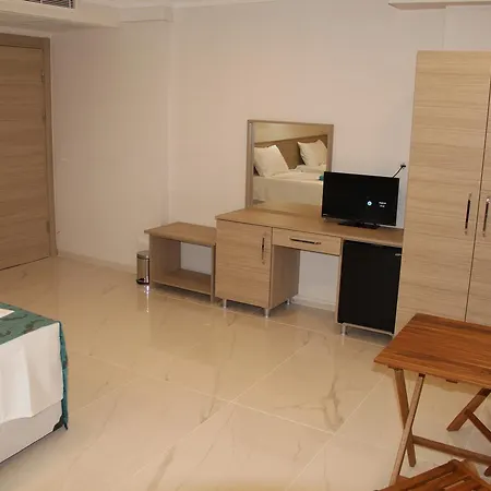 Hotel Cunda Bal Konak *