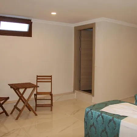 Cunda Bal Konak Hotel *